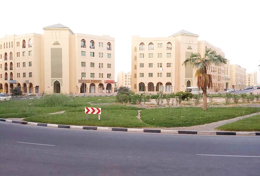 Upgraded 1 Bedroom Apartment in Emirates Cluster