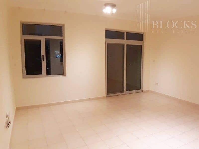 Community View| Available 2BR apart. |Huge Balcony