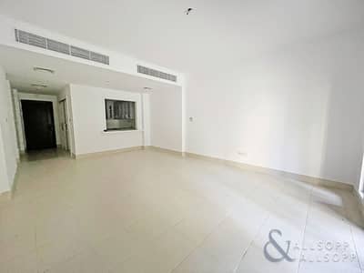 2 Bedroom Apartment for Sale in Old Town, Dubai - Upgraded | 2 Bedrooms + Study | Exclusive