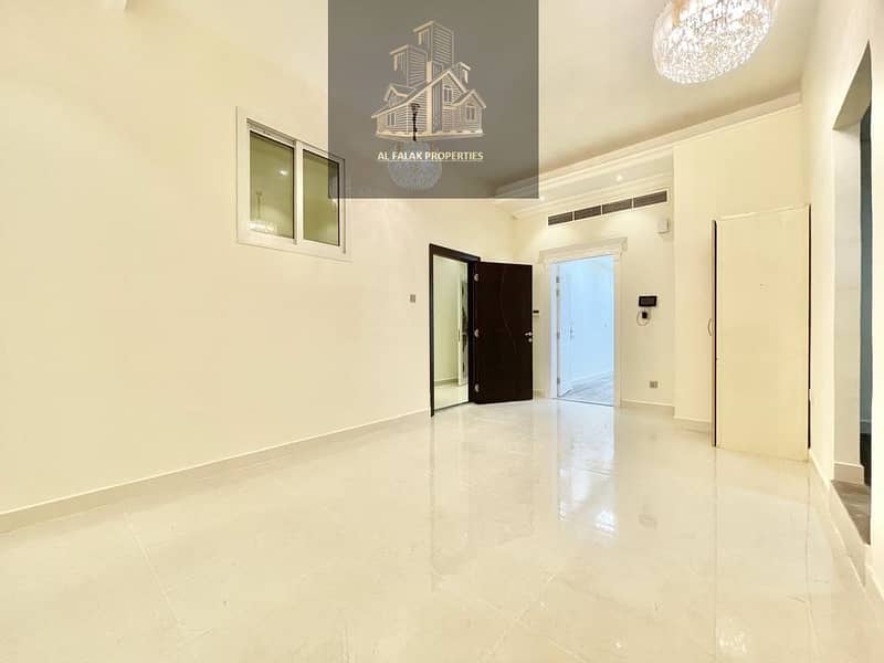 Brand New Amazing 1 Bedroom Hall Near Mushrif Mall