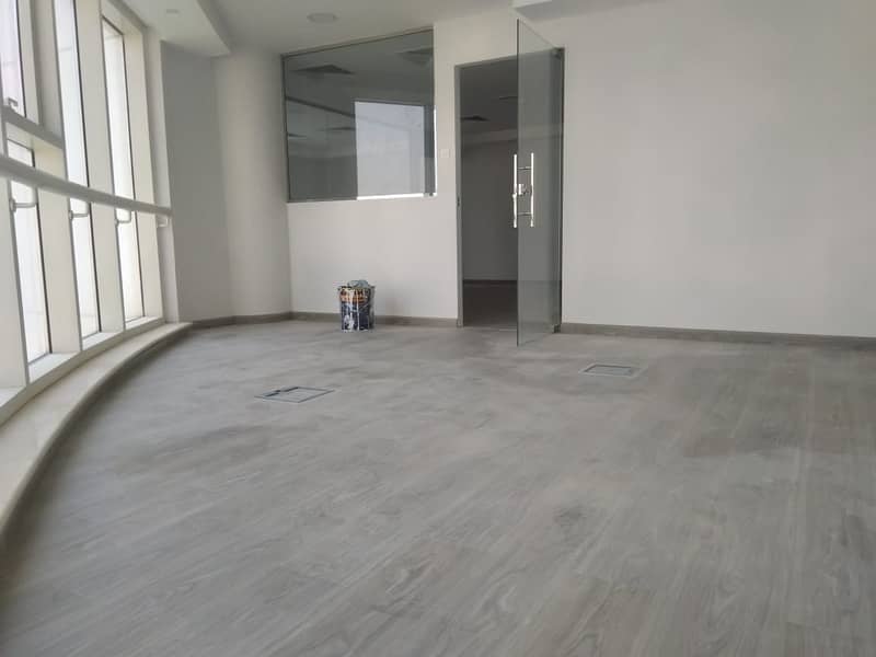 Lake View partationed office  for Rent in JLT