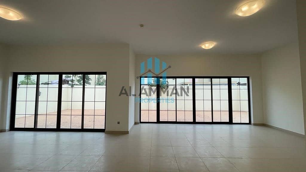 1 Month Free  / Large Balcony / 4 Bedrooms Villa with Maids Room for Rent in Nad Al Sheba, Dubai