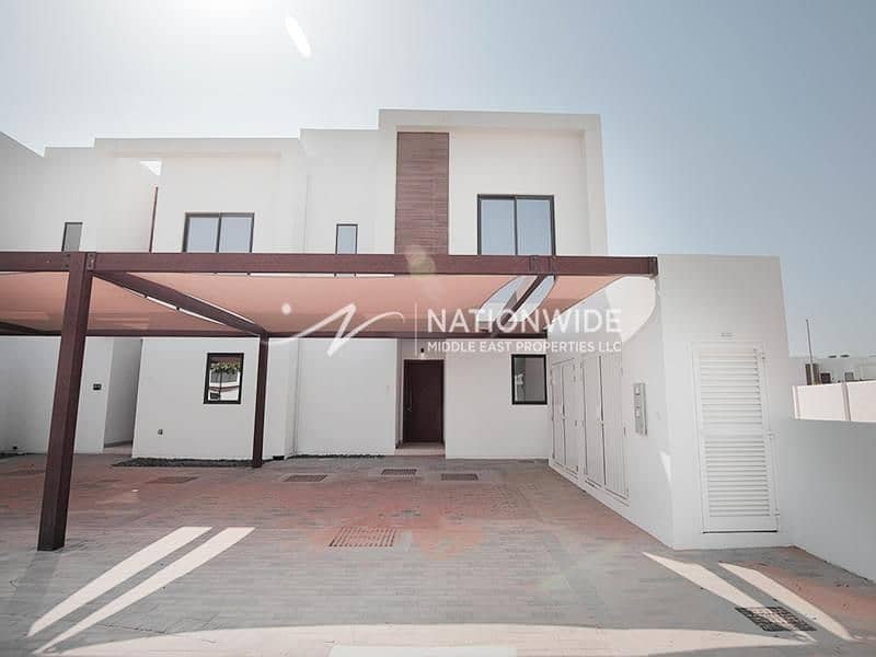 A Well Furnished Bright & Spacious 3+M Townhouse