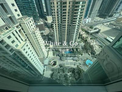 1 Bedroom Apartment for Rent in Dubai Marina, Dubai - 1 BED + MAID | MARINA & POOL | CHILLER FREE