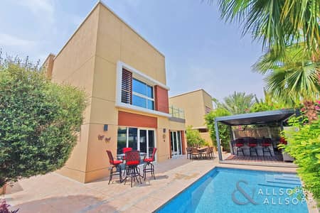 4 Bedroom Villa for Sale in Dubai Science Park, Dubai - Upgraded | Private Pool | Vacant On Transfer