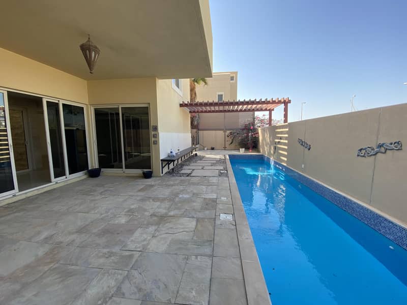 Villa 4BR with Private Swimming Pool | Very Spacious