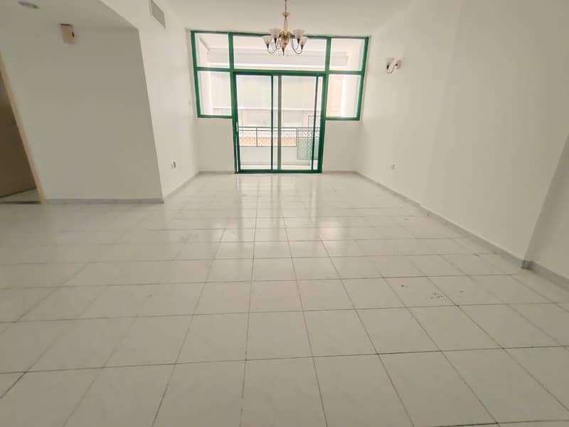 Spacious 2 Bhk Available With 2 Washroom Wardrobe Balcony Rent Only 27k