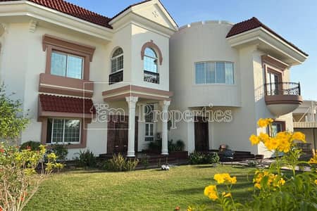 9 Bedroom Villa for Sale in Al Twar, Dubai - Spacious 9 Beds villa w/ private Pool/Elevator