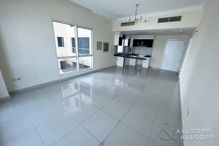 1 Bedroom Apartment for Rent in Business Bay, Dubai - 1 Bedroom | Parking | Shared Pool And Gym