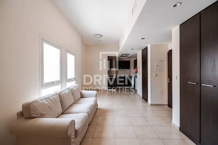 Studio for Rent in Remraam, Dubai - Modern Layout Studio with Community View