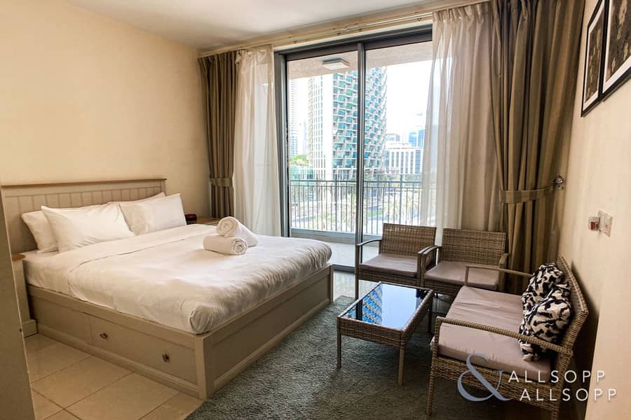 位于迪拜市中心，驻足大厦，驻足2号大厦 2 卧室的公寓 150000 AED - 6162108