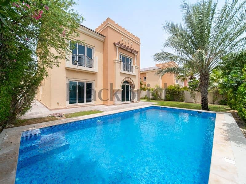 Superb Family Villa |Private Pool |Available Now