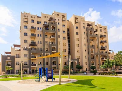 1 Bedroom Flat for Sale in Remraam, Dubai - Garden View | Closed Kitchen | Mid Floor | Spacious