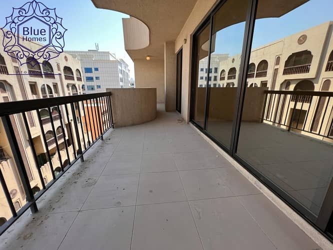 0% Commission 1 Month Free Renovated 1 Bedroom Hall with Terrece Balcony Near Metro
