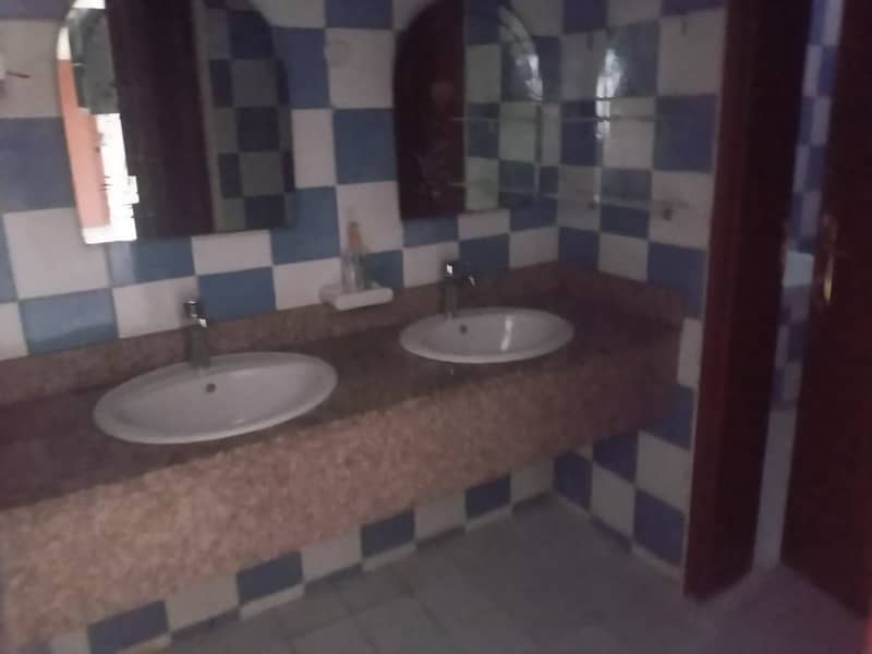 A house in Al-Azra for rent