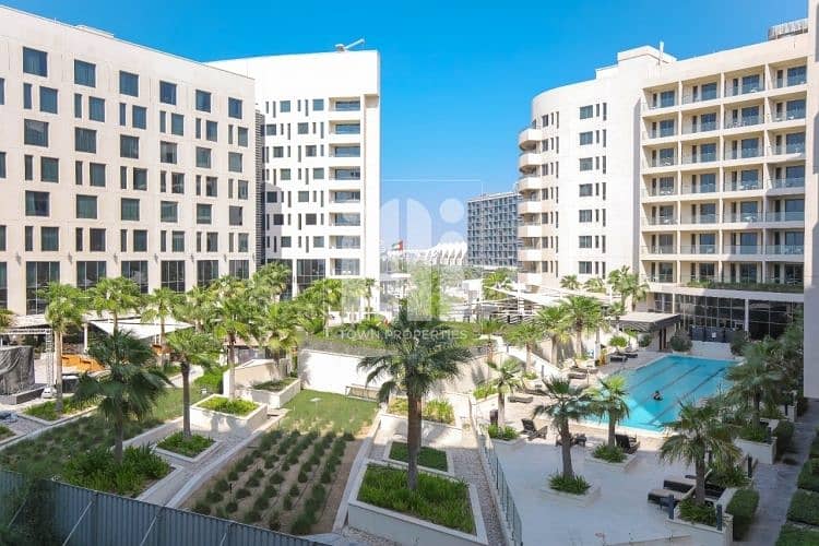 Spacious & Fascinating 1BHK In The Heart of Yas Island | Private Beach Access