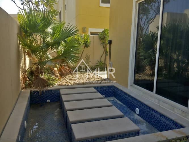 SAMRA COMMUNITY FIVE BEDROOMS WITH PRIVAE SWIMMING POOL .