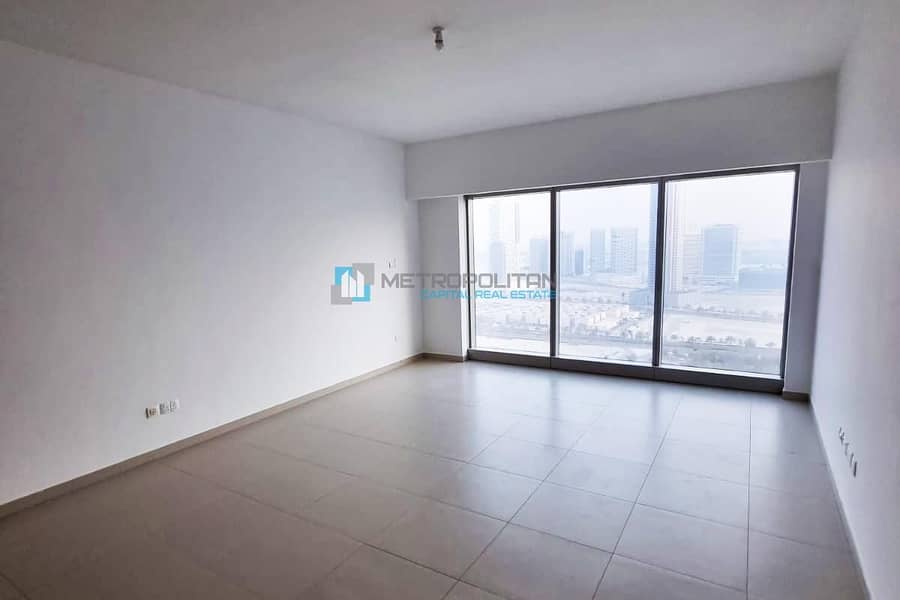 Vacant Unit | Multiple Cheques | City View