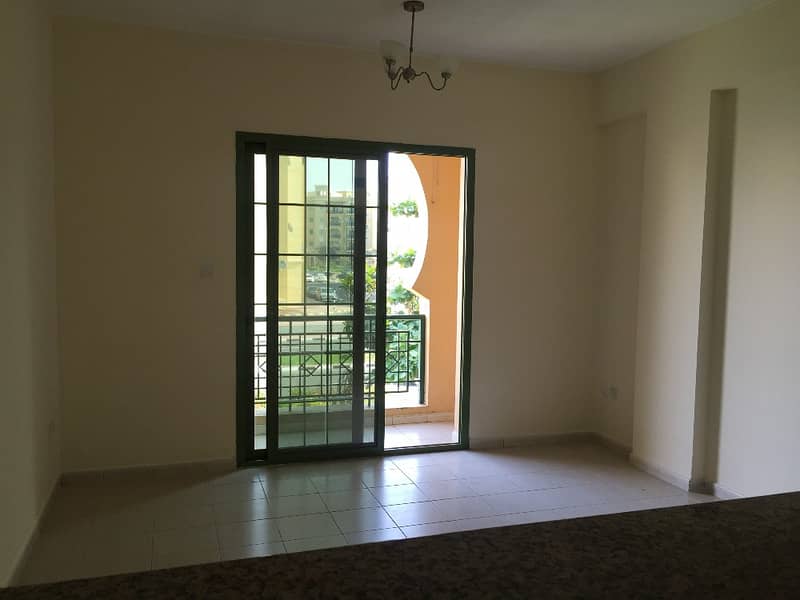 With Balcony Large 1 Bedroom Apt For Sale
