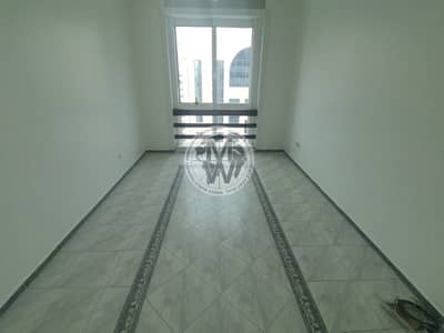 1 Bedroom Apartment for Rent in Hamdan Street, Abu Dhabi - One bedroom apartment in Hamdan Street / Abu Dhabi