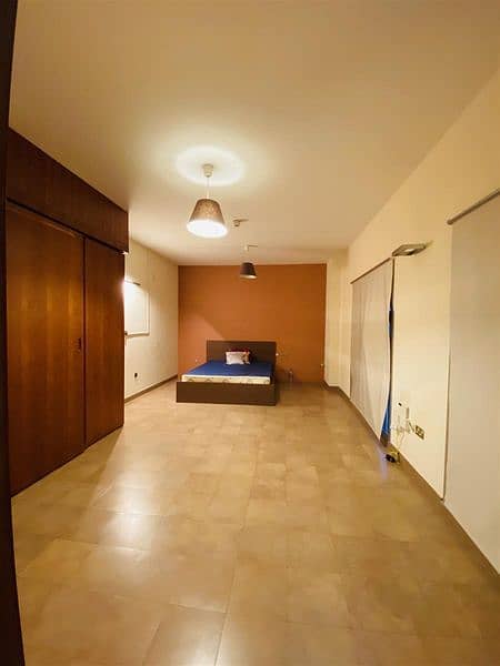Spacious Corner Studio Apartment   Near Metro Stations In Al Mankhool AED 45000