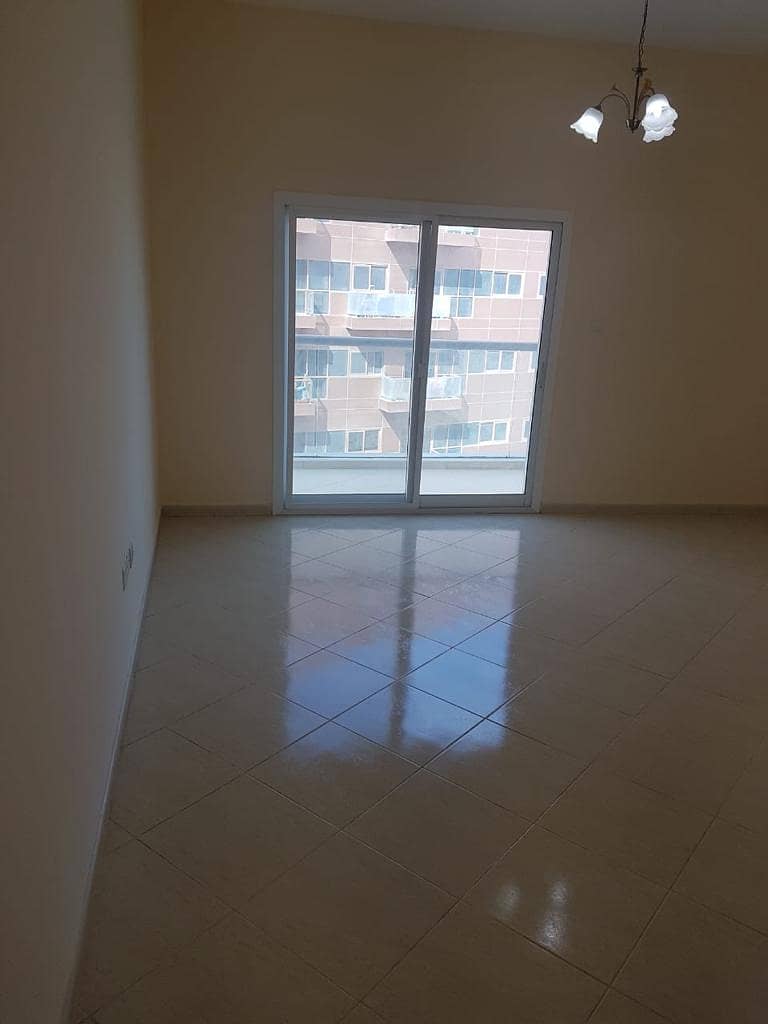 1BR APARTMENT FOR SALE /LYNX RESIDENCE/SILICON OASIS/ONLY 400K
