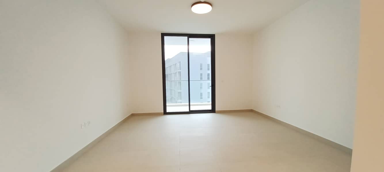 Brand new 1bhk apartment available in Al jada with all facilities rent only AED 45k