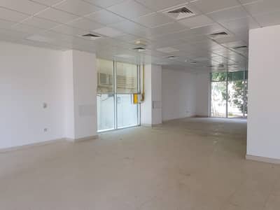 Shop for Rent in Sheikh Rashid Bin Saeed Street, Abu Dhabi - Fitted showroom at an ideal location at Airport Road
