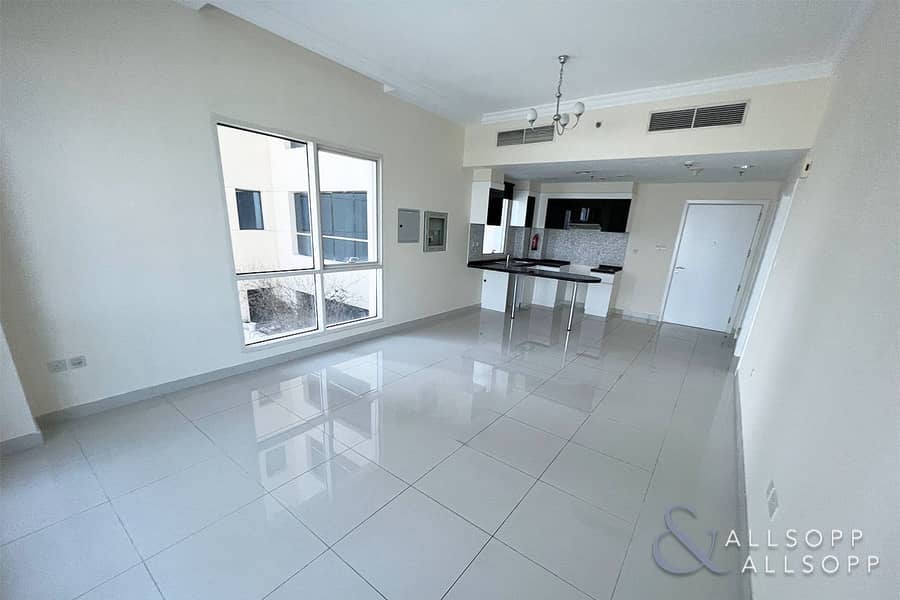 1 Bedroom | Parking | Shared Pool And Gym