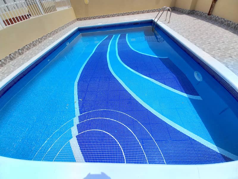 Luxurious 1Br Gym Pool Parking Opp To School  Just 33K