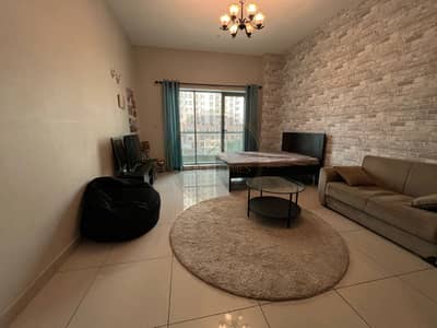 Studio for Sale in Dubai Sports City, Dubai - HUGE STUDIO WITH A STORE ROOM| INVESTOR DEAL