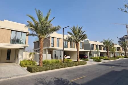3 Bedroom Townhouse for Sale in Dubai Hills Estate, Dubai - Spacious  Semi-Detached Modern & Elegant Villa with Golf course and Park View