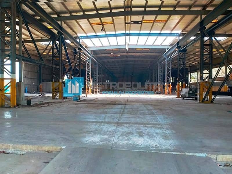 Spacious Factory | High Power Load | High Ceiling