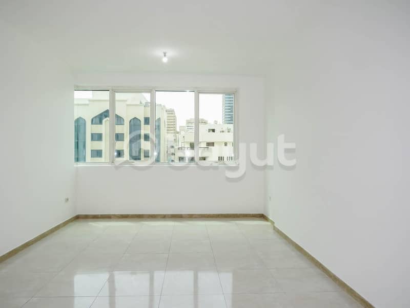 Квартира в Шейх Халифа Бин Зайед Стрит, 2 cпальни, 48000 AED - 6157827