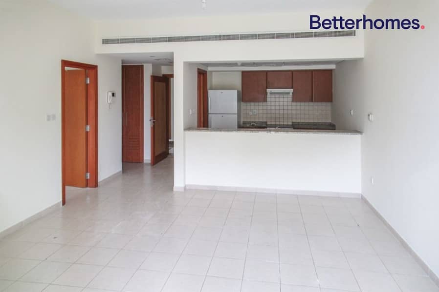 Spacious | Apartment with Balcony | Managed