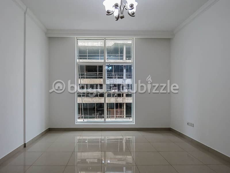 Well Maintained Building Amazing 1 Bedroom