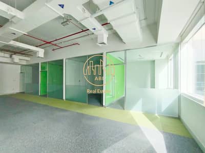 Office for Rent in Business Bay, Dubai - 3000 Sqft Fully Fitted w/ Glass Partitions | 8 Parking
