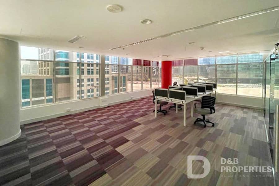 Panoramic view | Prime Location | Fitted office