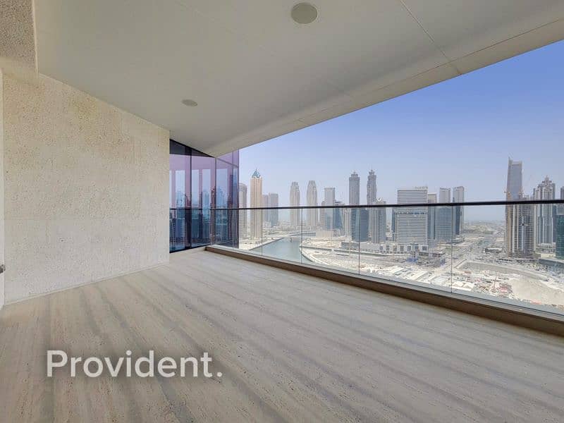 Panoramic Half Floor Unit | Dubai Canal View