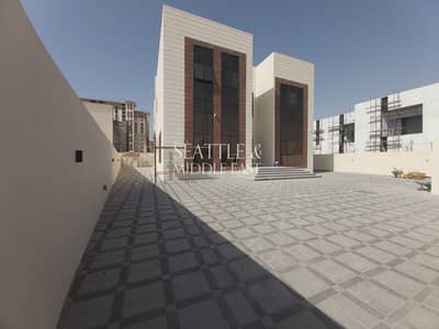 فیلا 5 غرف نوم للبيع في مدينة خليفة أ، أبوظبي - فاخرة | 5 غرف نوم واسعه  | جديد تماما ساحة ضخمة
