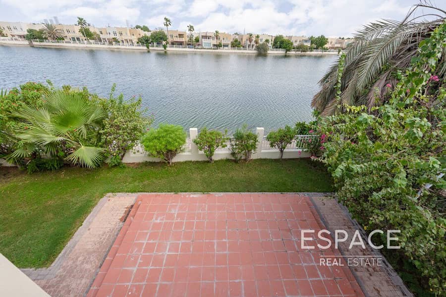Full Lake View | Upgraded Villa | Ready to Move in