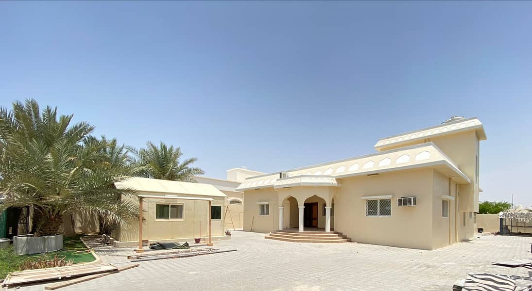 Large villa with an annex for rent in Mushairef
