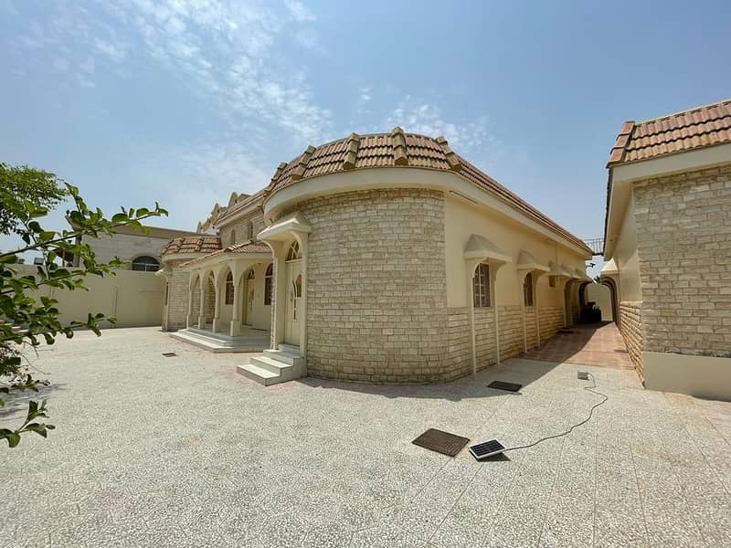 Villa is available for rent at Al Bararat