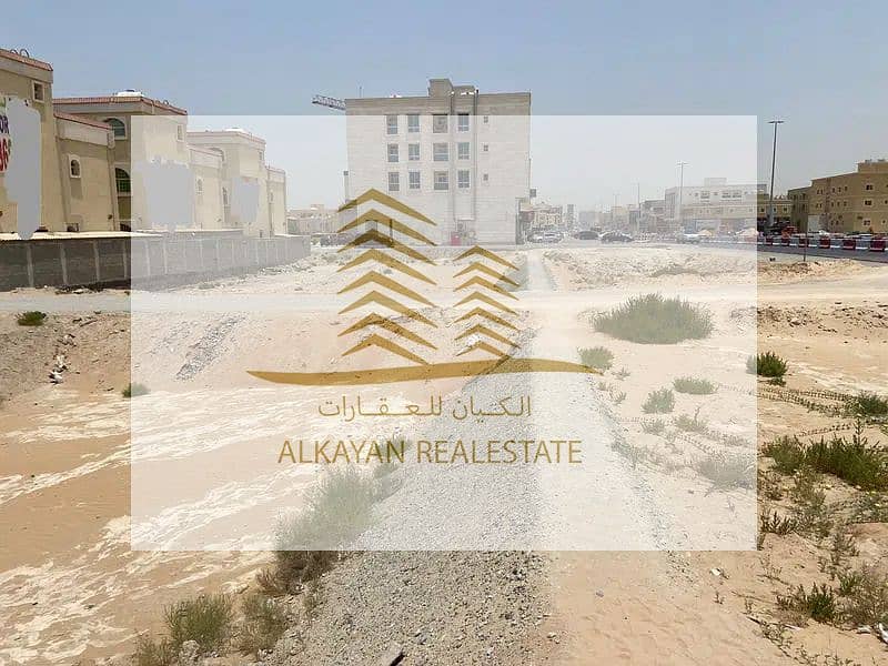 For sale two commercial plots on Sheikh Ammar Street directly