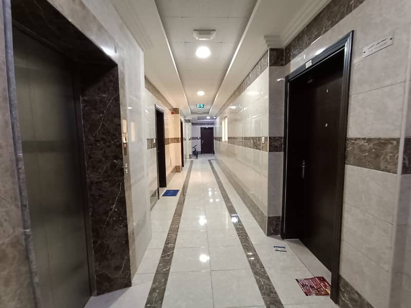 Luxurious brand 1bedroom Available for rent in Muweilah rent 21000