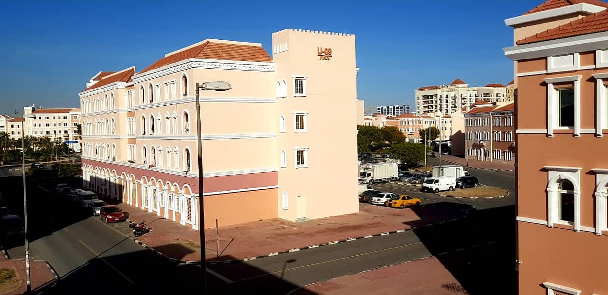 شقة في U17 الحي الإيطالي المدينة العالمية 1 غرف 32000 درهم 6191021 شقة في U17 الحي الإيطالي المدينة العالمية 1 غرف 32000 درهم 6191021