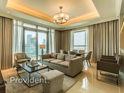 2 Bedroom Flat for Sale in Downtown Dubai, Dubai - Mid Floor | Large Layout | Corner Unit