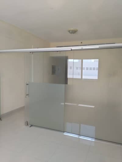 Labour Camp for Rent in Ras Al Khor, Dubai - Studio For Labor Company Staff Accommodation With Reserve Parking Near Bus Stop