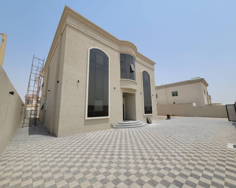 BRAND NEW VILLA AVAILBLE FOR RENT 5 MASTER BEDROOMS WITH MAJLIS HALL IN AL HAMIDIYA 1 AJMAN IN 110,000/- AED YEARLY
