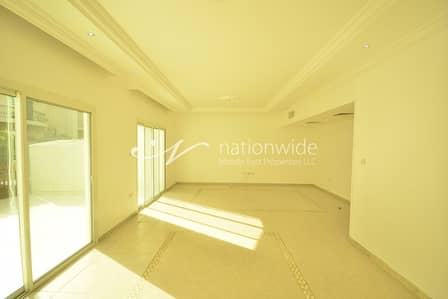 4 Bedroom Villa for Sale in Abu Dhabi Gate City (Officers City), Abu Dhabi - A Charming Corner Villa with Full Facilities